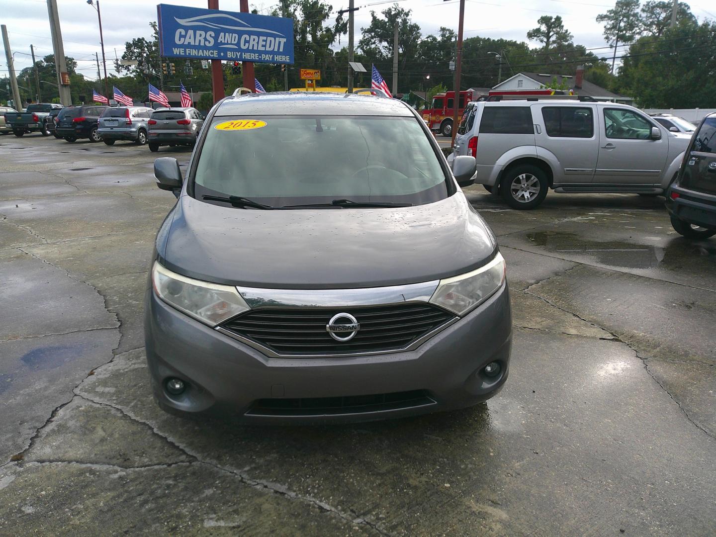 2015 GRAY NISSAN QUEST S; SL; PLATINU (JN8AE2KP4F9) , located at 1200 Cassat Avenue, Jacksonville, FL, 32205, (904) 695-1885, 30.302404, -81.731033 - Photo#0